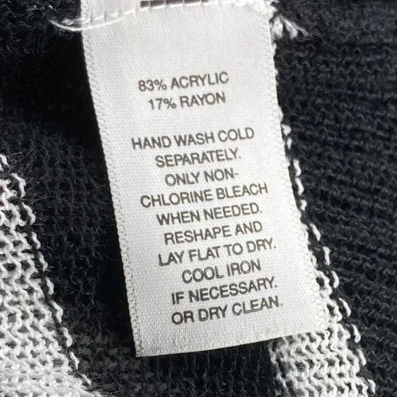 White House Black Market Medium M Striped‎ Double Button Knit Cardigan Sweater - Picture 4 of 4